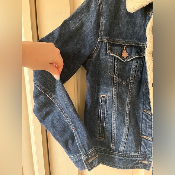 Articles of Society Dark Denim Jacket with Shearling Collar and Trim -Small - Picture 8 of 10